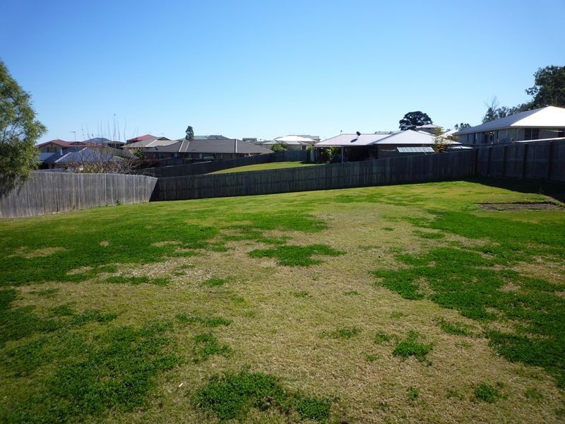 7 Lyndale Place, Fernvale QLD 4306