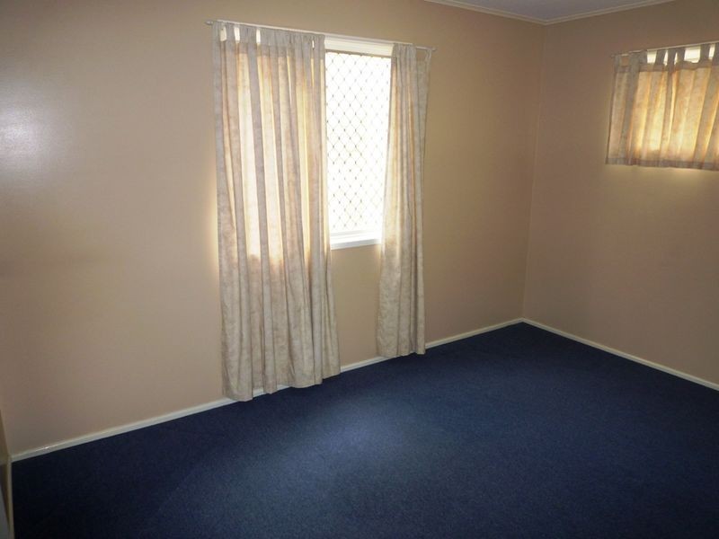 8 Olive Street, Raceview QLD 4305