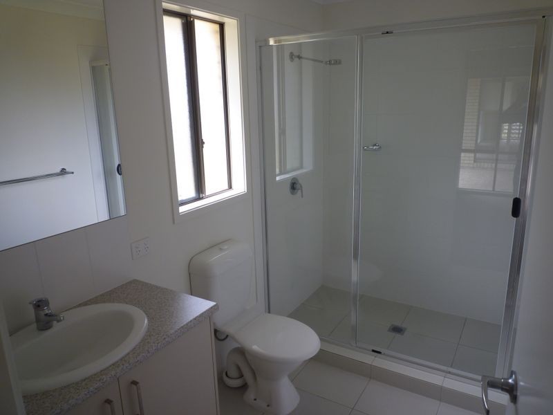 7 Oakwood Street, Fernvale QLD 4306