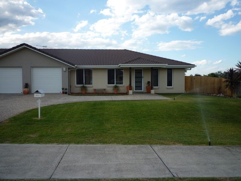 2/5 Aloe Street, Yamanto QLD 4305