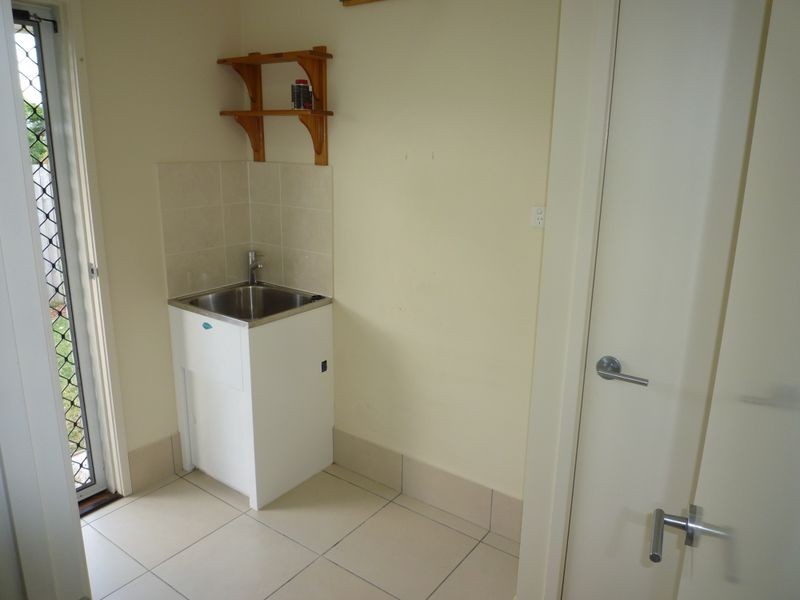 2/5 Aloe Street, Yamanto QLD 4305