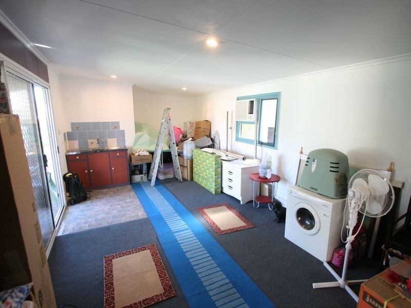 32 Emerald Street, Brassall QLD 4305