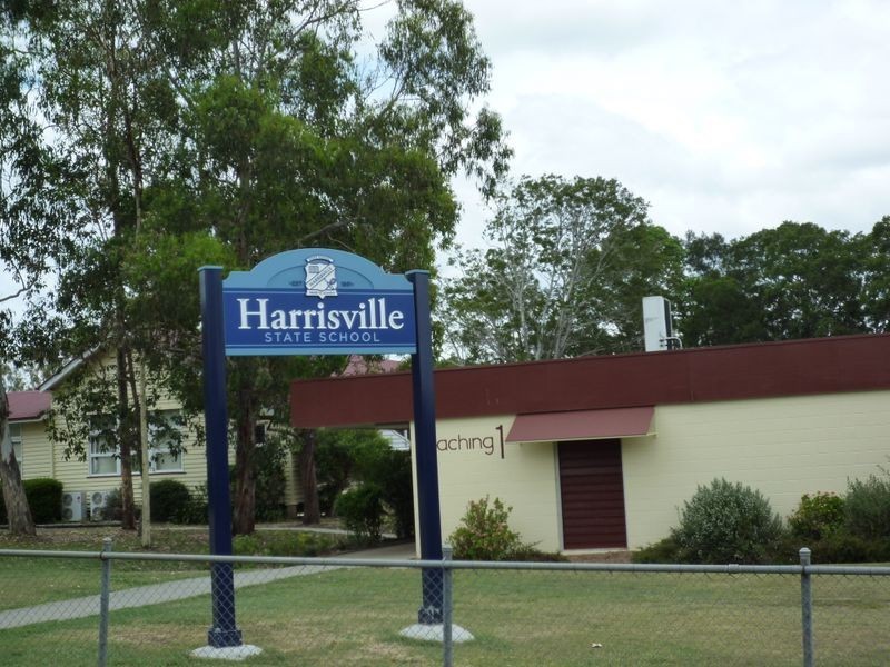 29 McGregor Street, Harrisville QLD 4307