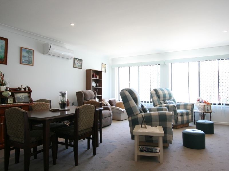 63/45 SEALY STREET, Silkstone QLD 4304