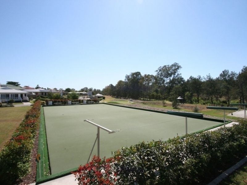 63/45 SEALY STREET, Silkstone QLD 4304