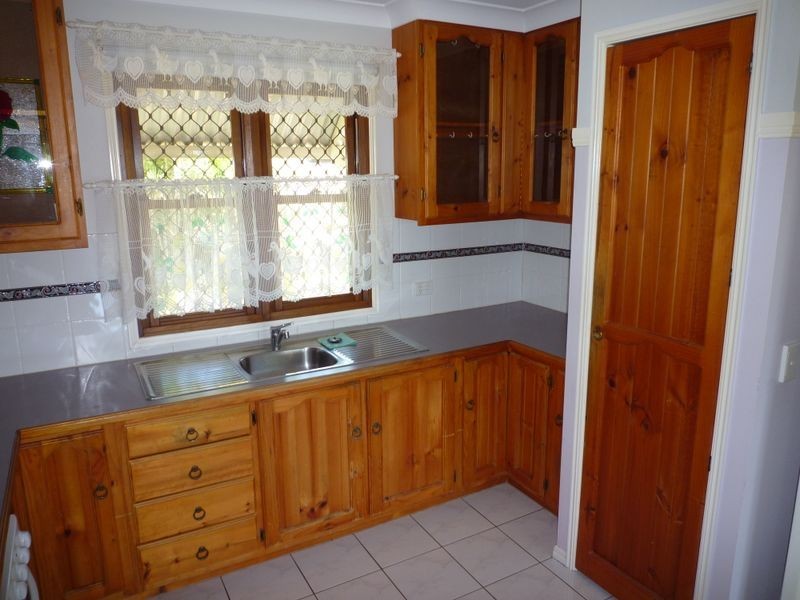 6 Spencer Street, Churchill QLD 4305