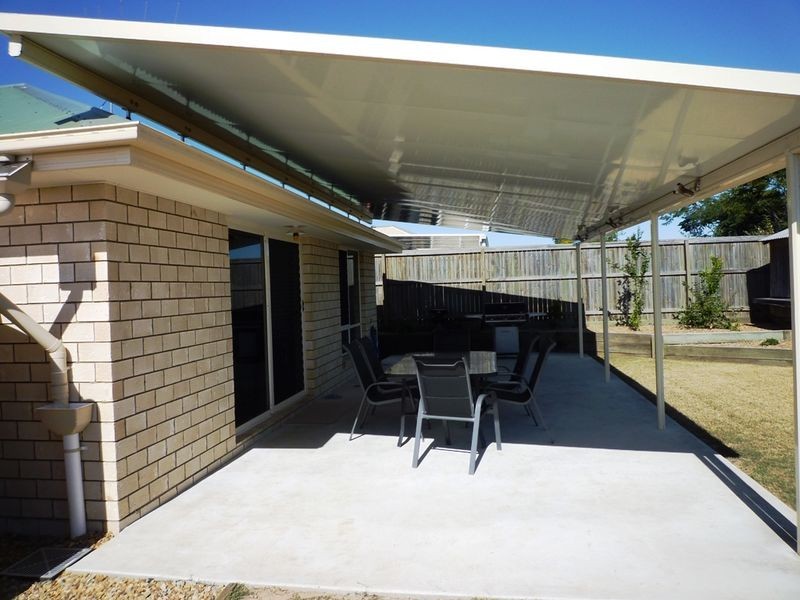 24 Bosswood Court, Yamanto QLD 4305