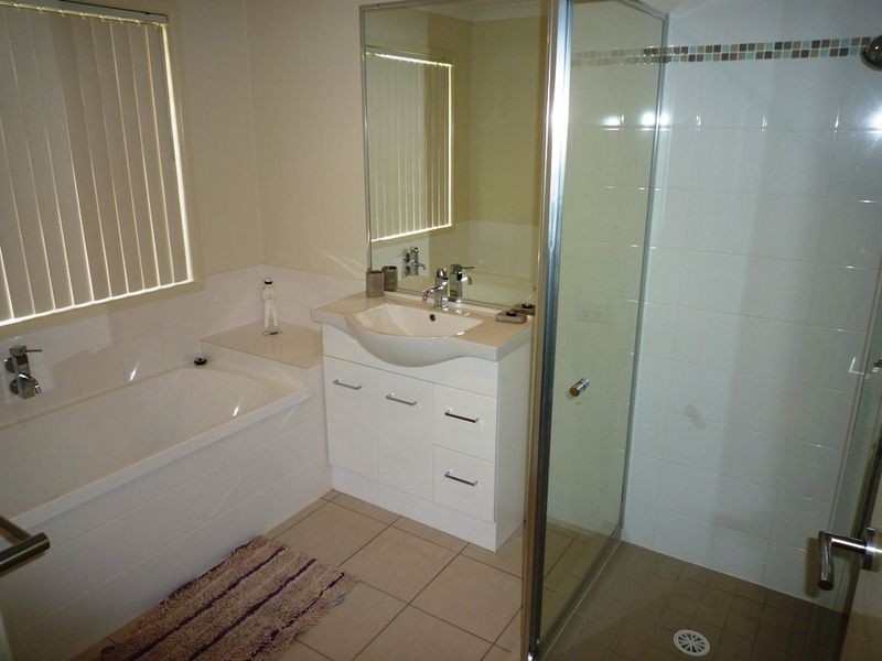 24 Bosswood Court, Yamanto QLD 4305