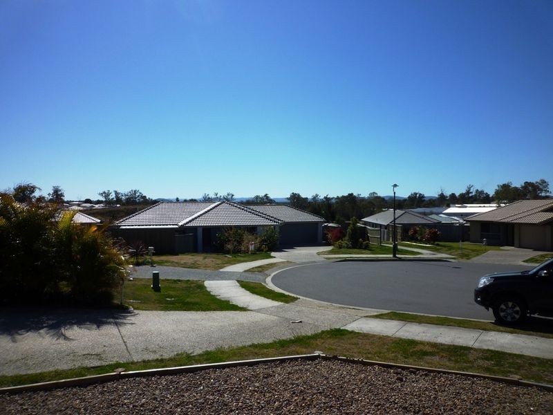24 Bosswood Court, Yamanto QLD 4305