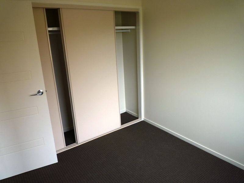 2/23a Shelley Street, Brassall QLD 4305