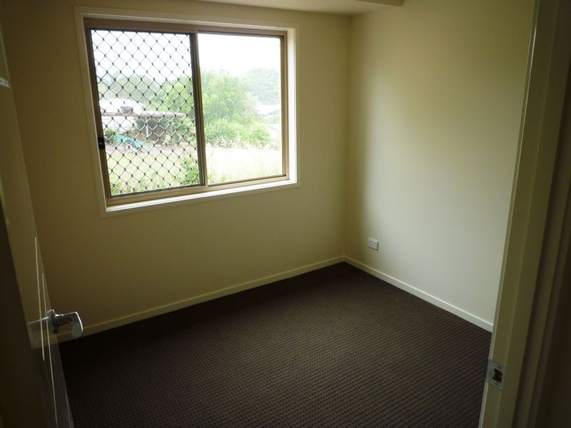 2/23a Shelley Street, Brassall QLD 4305