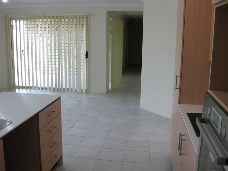 24 O’Brien Court, Collingwood Park QLD 4301