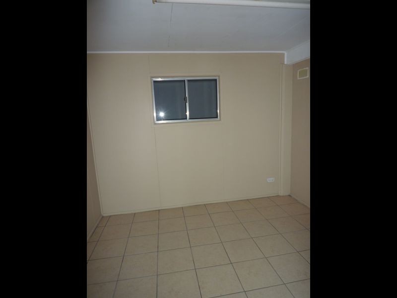 138 Lobb Street, Churchill QLD 4305