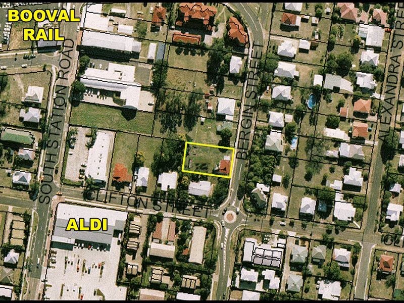 34 Bergin Street, Booval QLD 4304