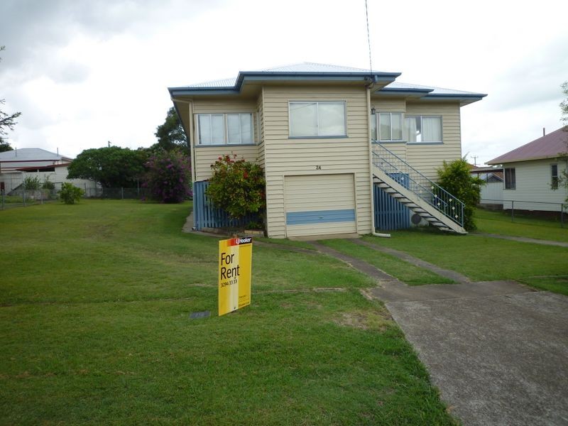 24 Grange Road, Silkstone QLD 4304