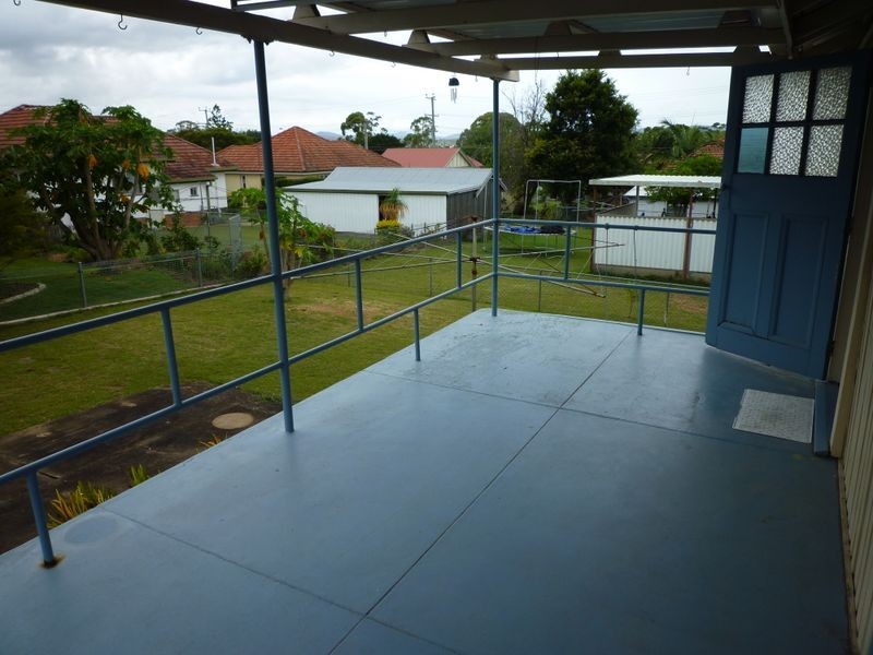 24 Grange Road, Silkstone QLD 4304