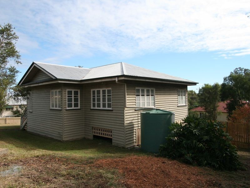 35 Ferrett Street Sadliers Crossing, Ipswich QLD 4305