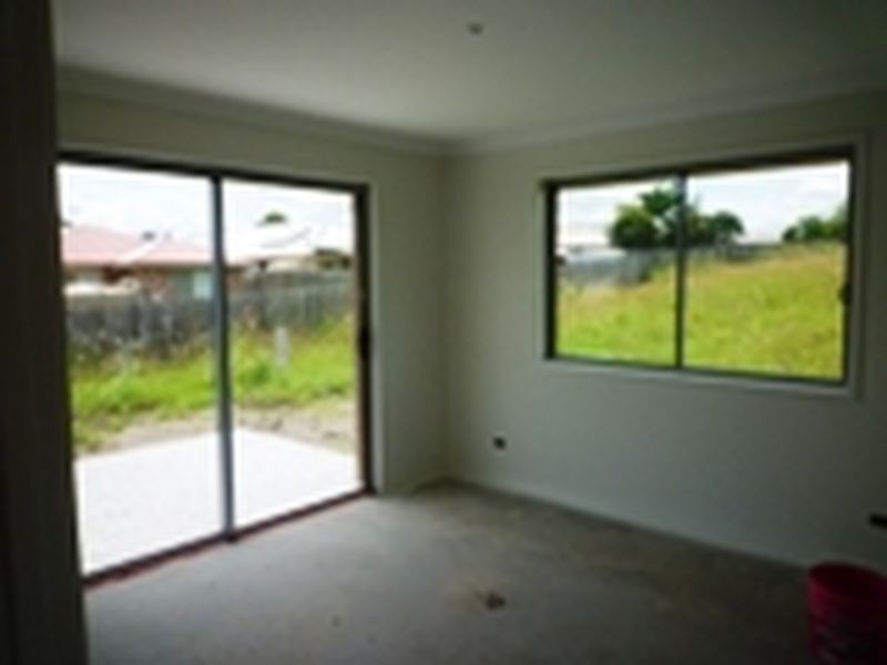 135 Sarah Dr, Yamanto QLD 4305