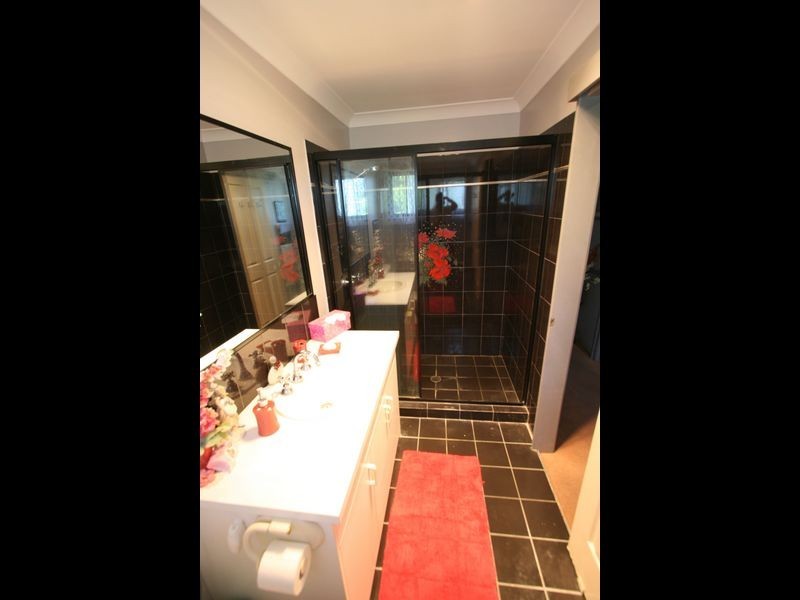 101 COOPERS RD, Willowbank QLD 4306