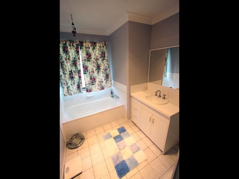 101 COOPERS RD, Willowbank QLD 4306