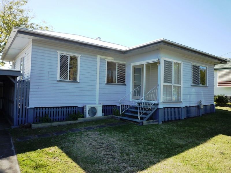 6 Huish Street, Eastern Heights QLD 4305