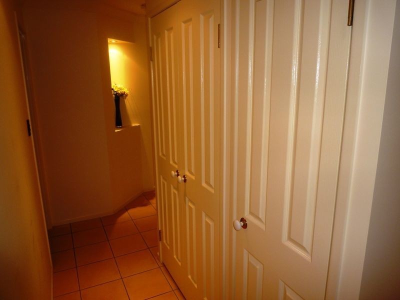 8 Chestunut Drive, Flinders View QLD 4305