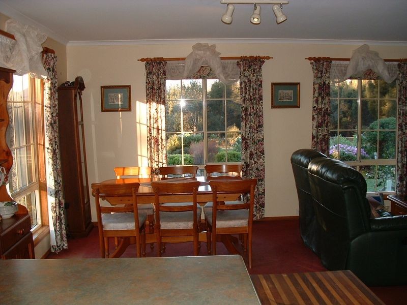 719 Old Coach Rd, Swansea TAS 7190