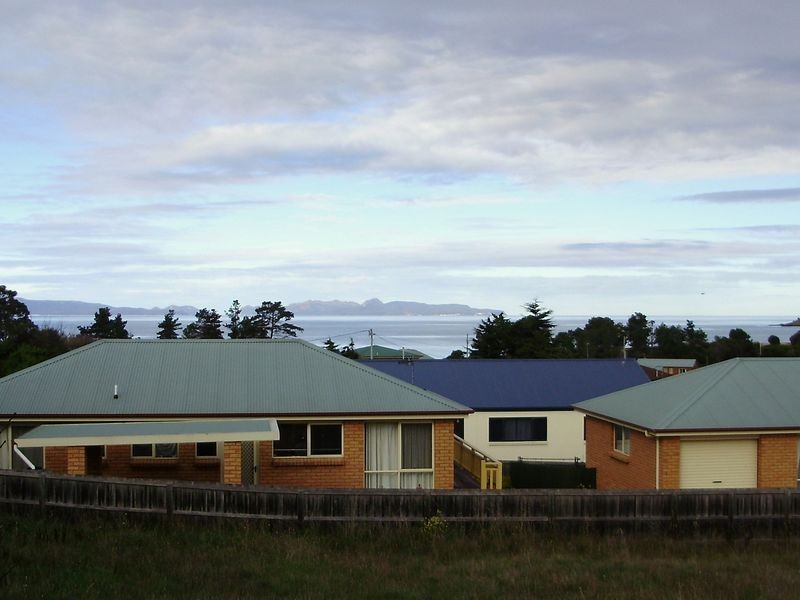 11 Cooks Court, Swansea TAS 7190