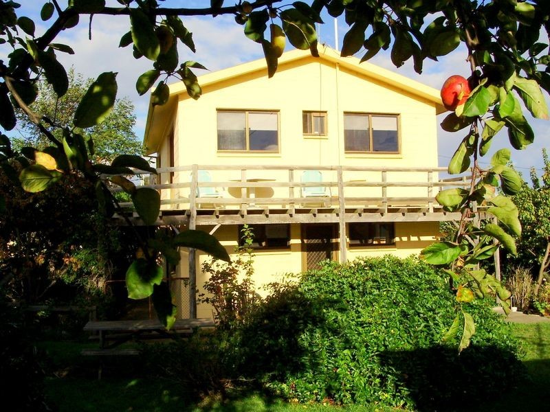 1 Sunny View Avenue, Swansea TAS 7190