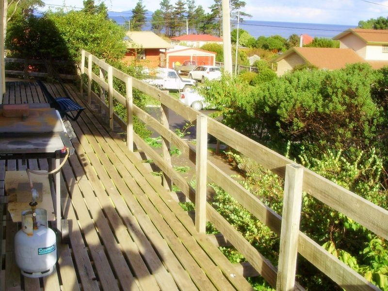 1 Sunny View Avenue, Swansea TAS 7190