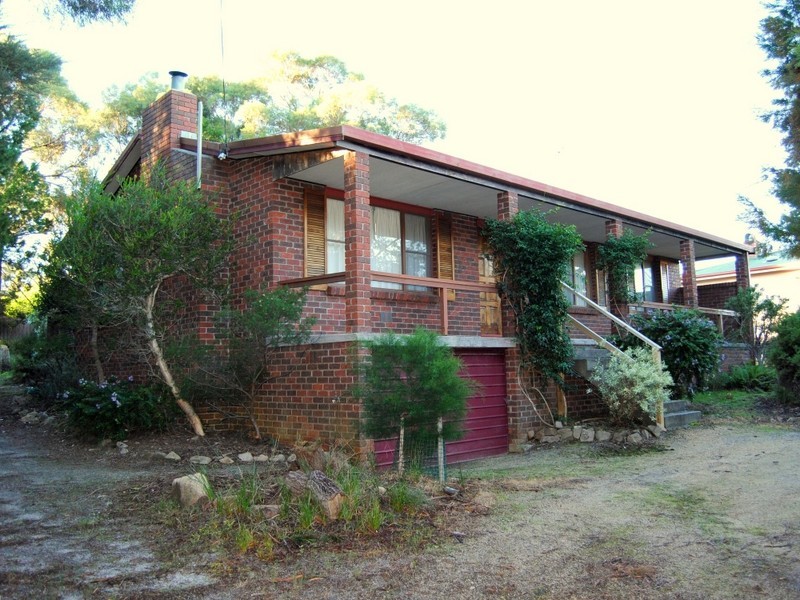 24 Harold Street, Coles Bay TAS 7215