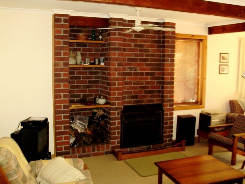 24 Harold Street, Coles Bay TAS 7215