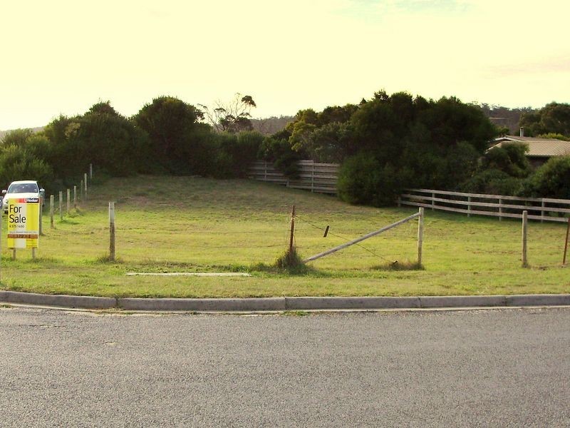 48 Swanwick Drive, Coles Bay TAS 7215