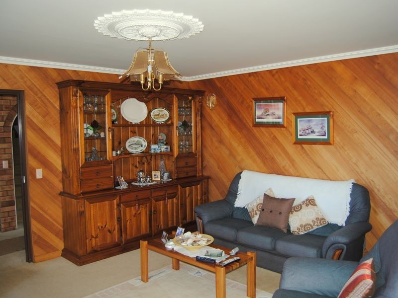 12 River Street, Swansea TAS 7190