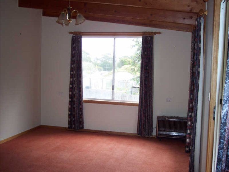 18 Freycinet  Drive, Coles Bay TAS 7215