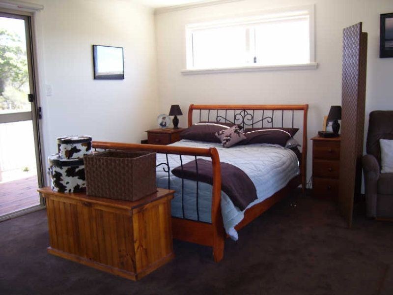 40 Hazards View Drive, Coles Bay TAS 7215