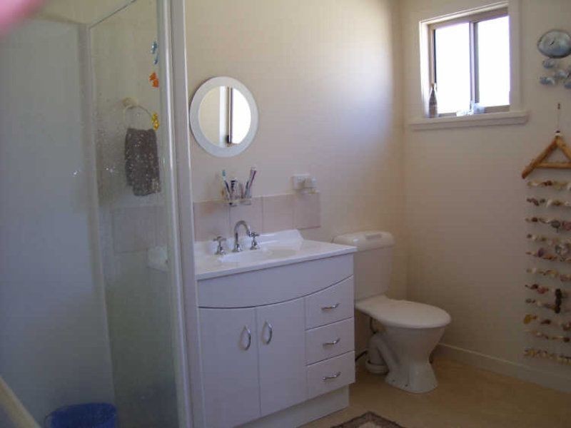 40 Hazards View Drive, Coles Bay TAS 7215