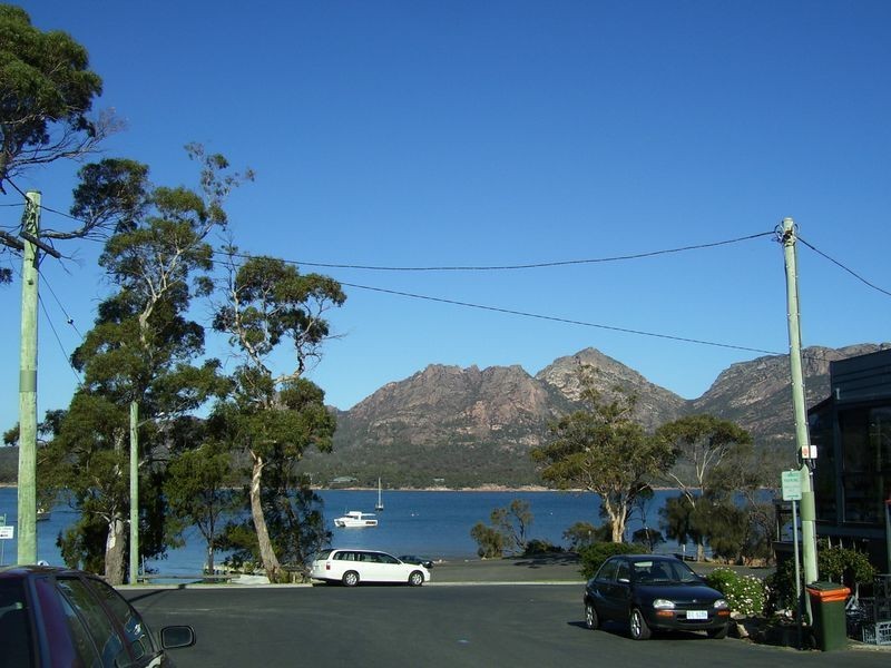 4 Garnet Avenue, Coles Bay TAS 7215