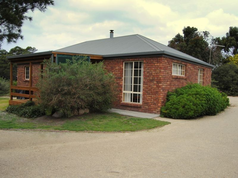12 Hazards View Drive, Coles Bay TAS 7215