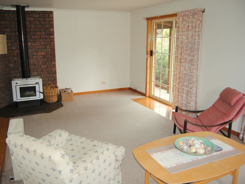 12 Hazards View Drive, Coles Bay TAS 7215