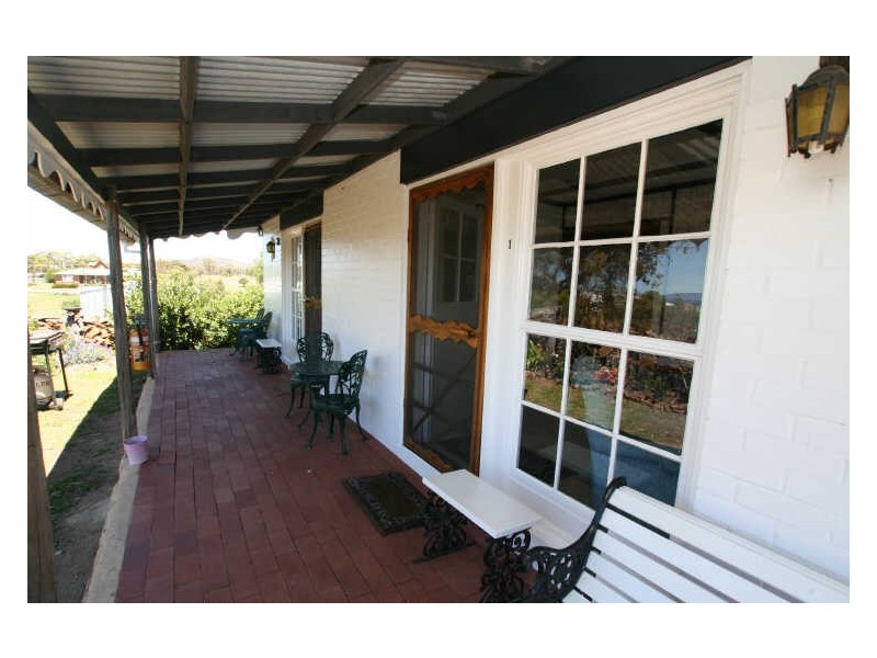 42 Gordon Street, Swansea TAS 7190