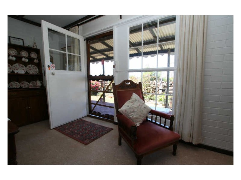 42 Gordon Street, Swansea TAS 7190