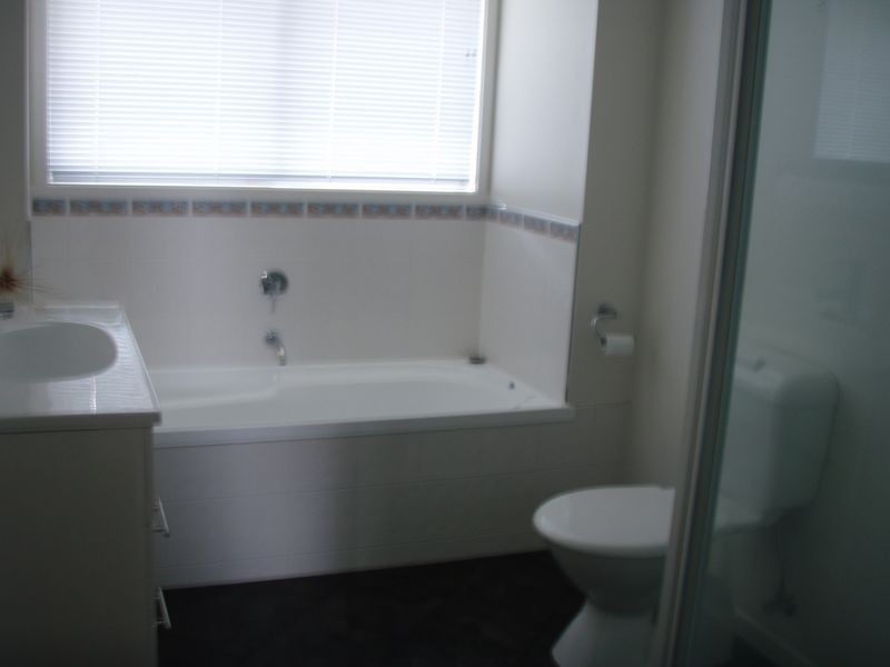 5/18 Meredith Court, Swansea TAS 7190