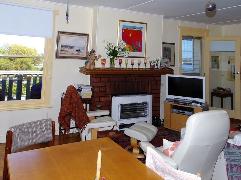 6 Victoria Street, Swansea TAS 7190