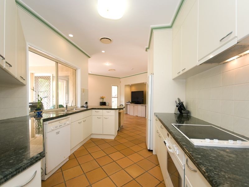 Chapel Hill QLD 4069