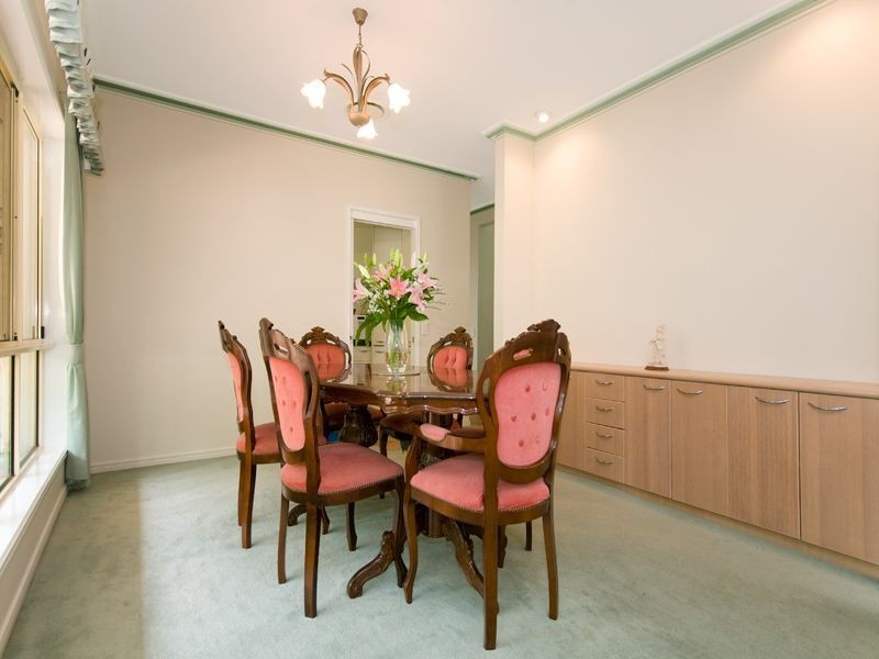 Chapel Hill QLD 4069