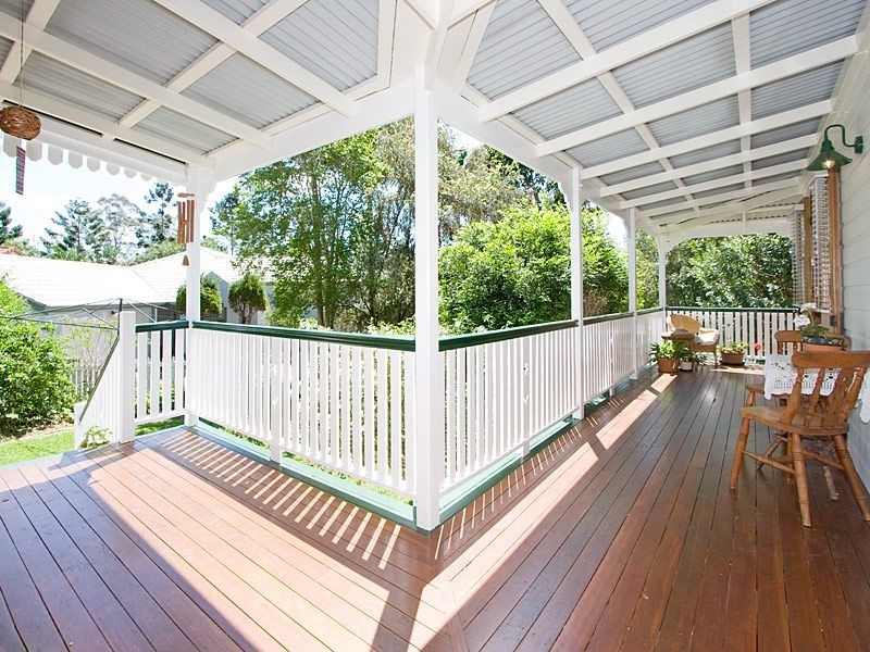 Brookfield QLD 4069