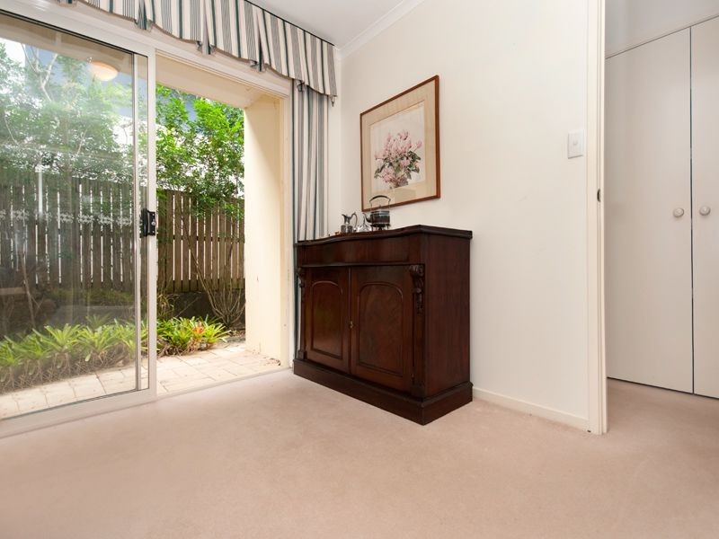 St Lucia QLD 4067