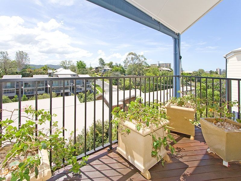St Lucia QLD 4067