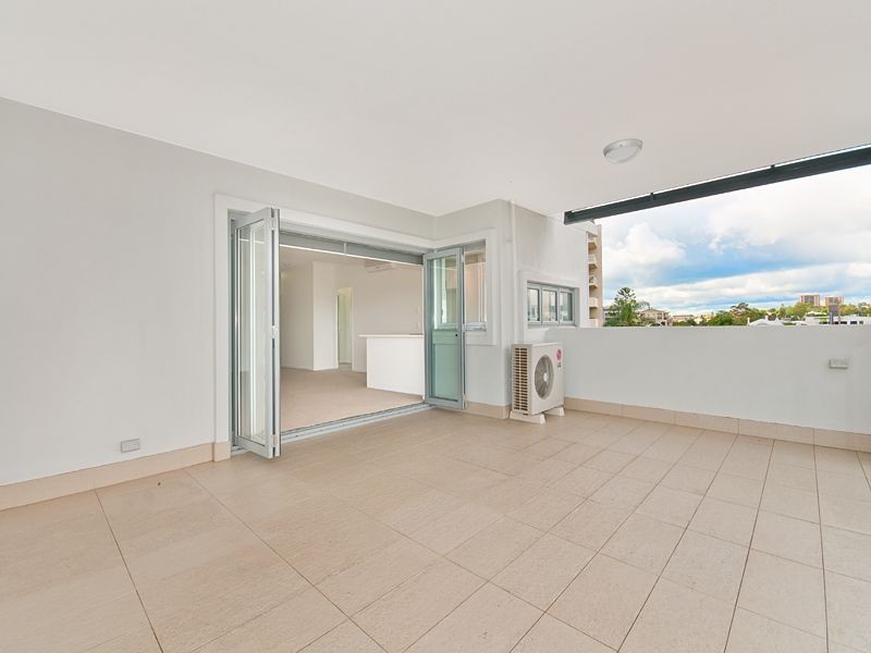 Indooroopilly QLD 4068